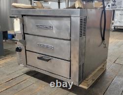 Pizza Oven, Bakers Pride Counter Top, Gas GP51