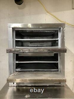 Pizza/Pretzel Oven Bakers Pride P-44S 1ph 220/240 Volts TESTED
