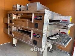 Pizza oven conveyor