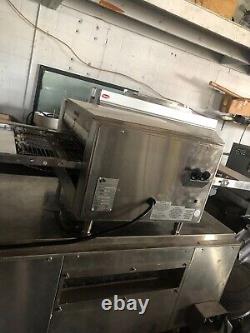 Star Holman Miniveyor Conveyor Countertop Pizza Oven 214HX