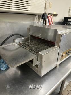 Star Holman Proveyor 314HX Countertop Conveyor Pizza Oven