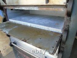 USED Peerless 2324P 41 Gas Pizza Deck Oven, Four Deck, (8) 16 Pizza Capacity