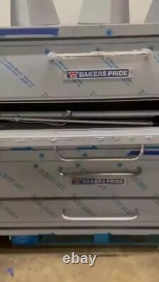 Used Bakers Pride 252 Double Deck Pizza oven Gas or Propane withwarranty