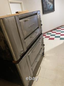 Used Blodgett 1048 Double Stacked Deck gas pizza Oven