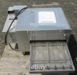 Used Lincoln 1301 Pizza Conveyor Oven Electric Countertop From School