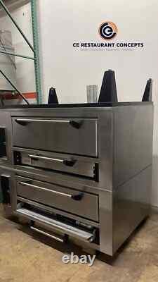 Used Marsal SD1048 Double deck pizza oven Gas or Propane