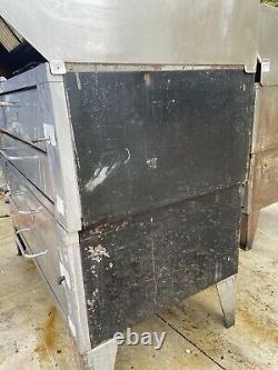 Used Pizza Oven, Bakers Pride, Natural Gas, Double Deck, Model Y600, Great Price