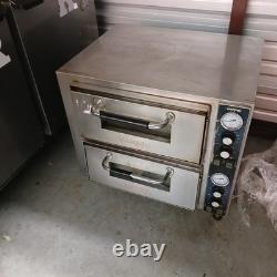 WARING WOP750 DOUBLE DECK PIZZA OVEN 220V 1 PHASE With NEW STONES As Is