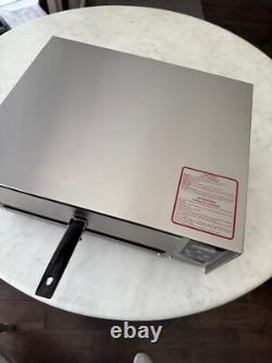 Wisco Industries Model 425C Commercial Pizza Oven withDigital Controls NWOB
