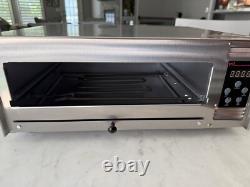 Wisco Industries Model 425C Commercial Pizza Oven withDigital Controls NWOB