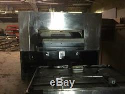 Wood Stone Hearth Pizza Oven FIre Deck 9660 Full Hood Less than 16 months of Use