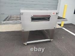 XLT 3240 Single Deck Conveyor Pizza Oven Belt Width 32